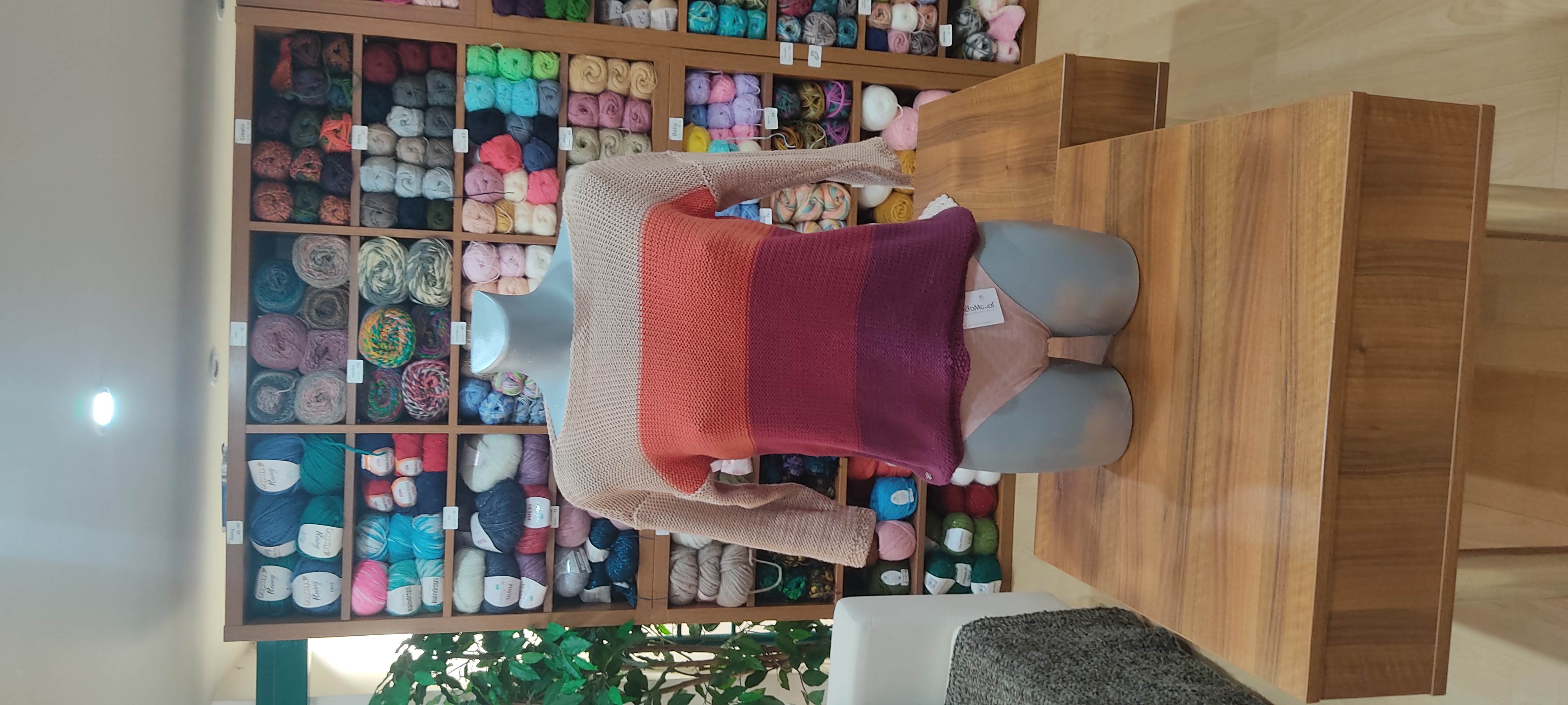 Pletený bavlněný svetřík 